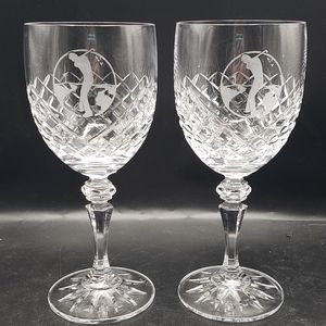 Galway Irish Crystal 12 Ounce Wine Glass With Etched Golfer Logo set of 2